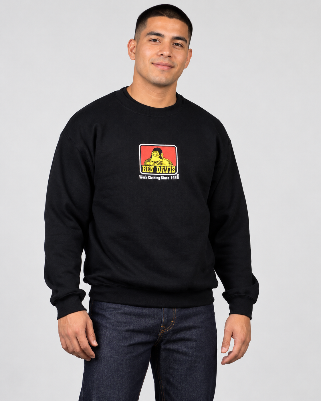 Black Ben Davis Crew Neck Sweatshirt on original AI model crew-men-2